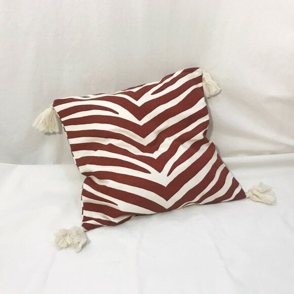 Zebra Tiger Print Cotton Pillow Cover with tassels Brown beige - Picture 2 of 5